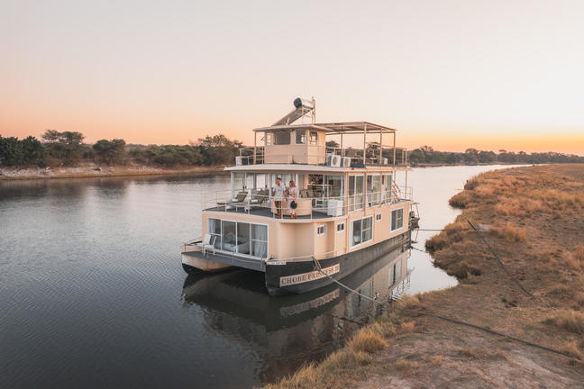 chobe_princess_at_serondela_mooring_12